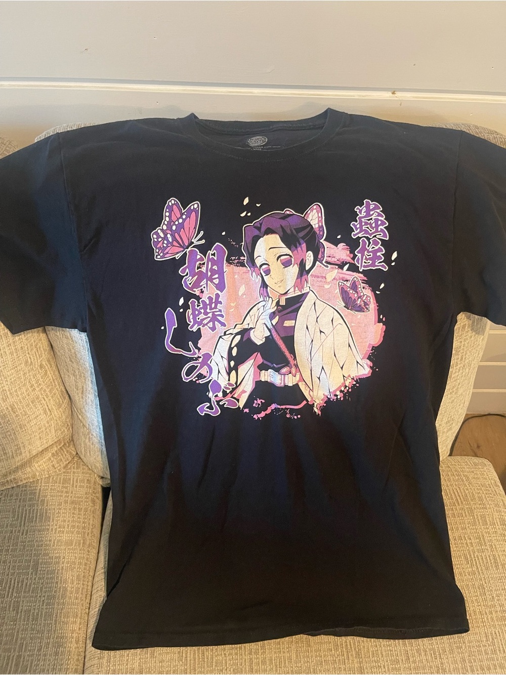 Demon Slayer Shinobu Kocho Anime Graphic T-Shirt Large Official Licensed
